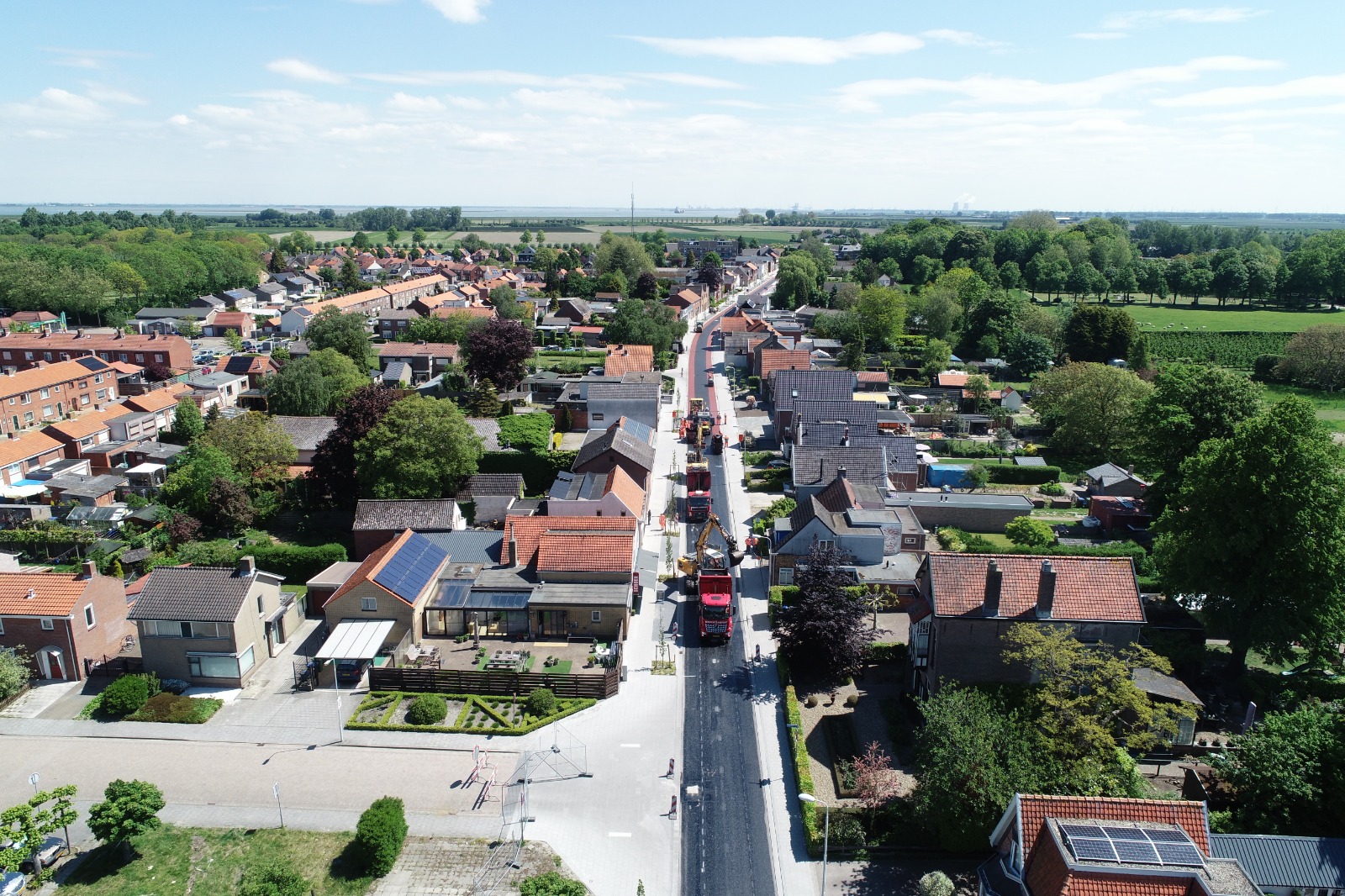 Luchtfoto van asfaltwerkzaamheden door H4A Openbare Ruimte