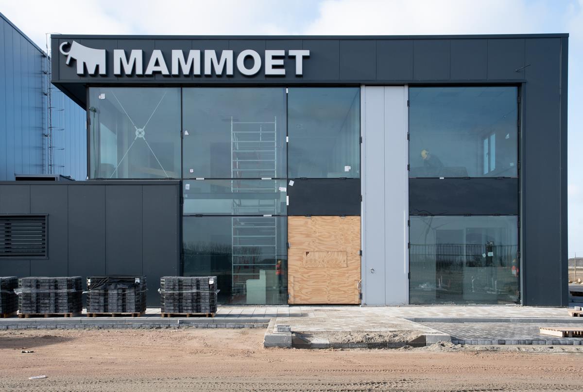 Bouw van werkplaats en kantoor Mammoet door H4A