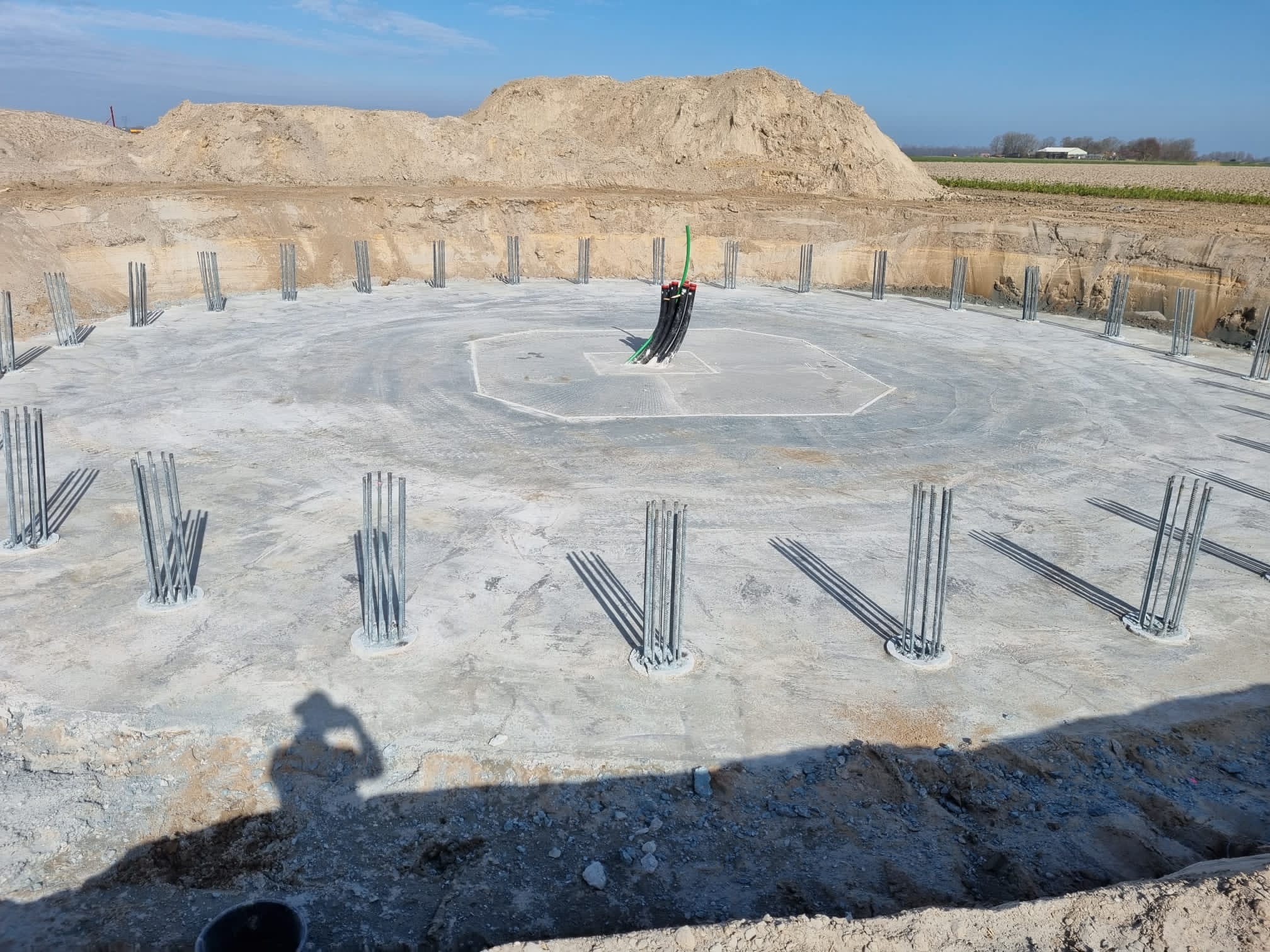 H4A Windenergie maakt een fundering voor een windmolen bij Windpark Groen