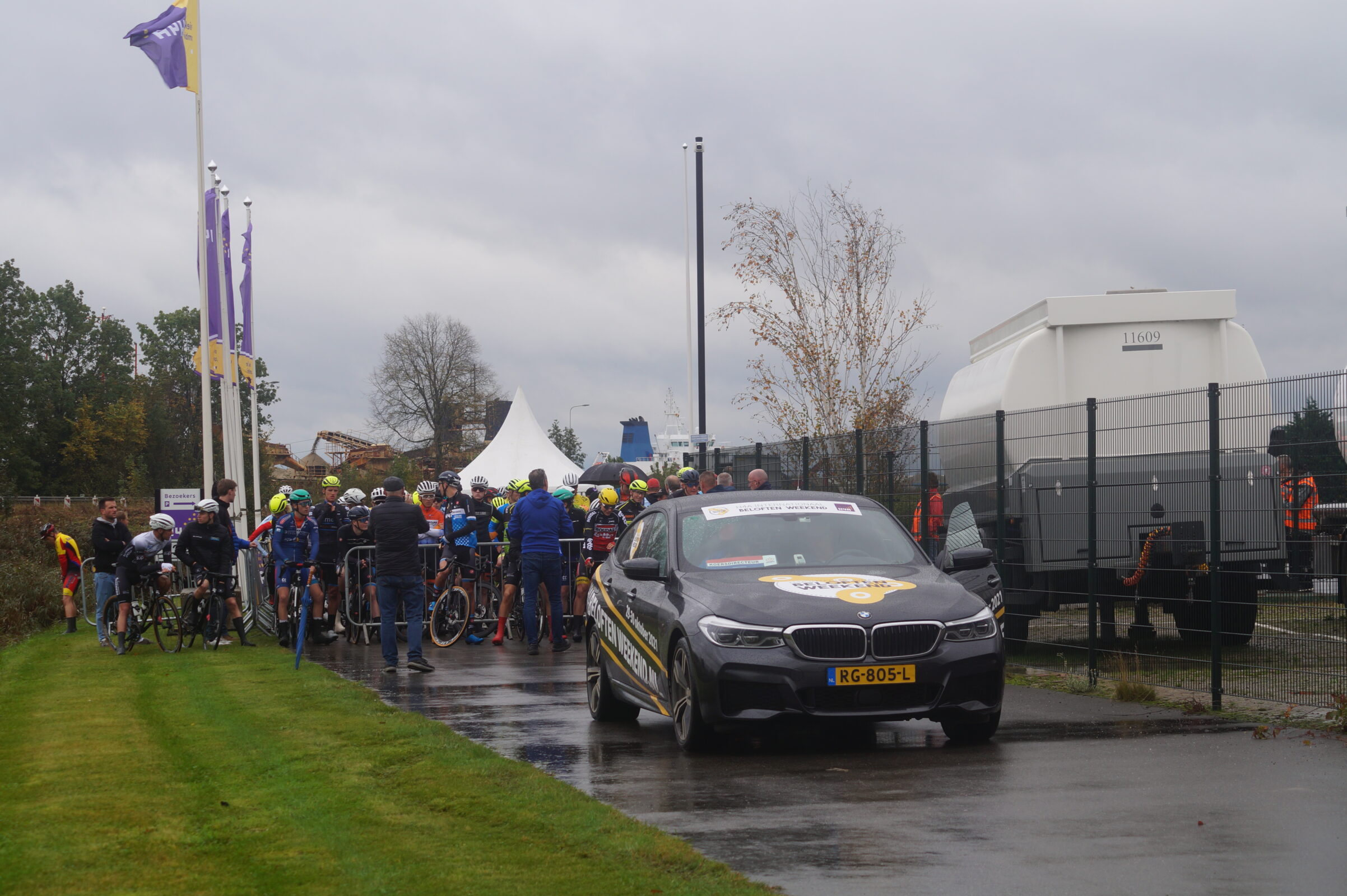 Sponsorauto bij start beloften weekend voor H4A sponsoring