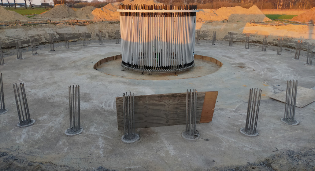 H4A Windenergie maakt een fundering voor een windmolen bij Windpark BCT & De Waaijenberg