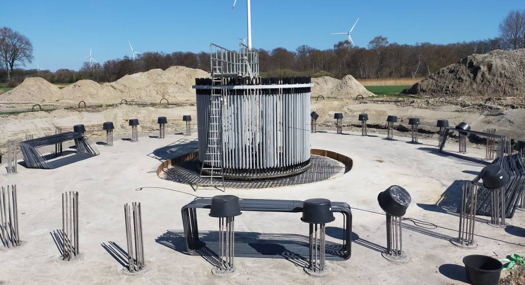 H4A Windenergie maakt een fundering voor een windmolen bij Windpark BCT & De Waaijenberg