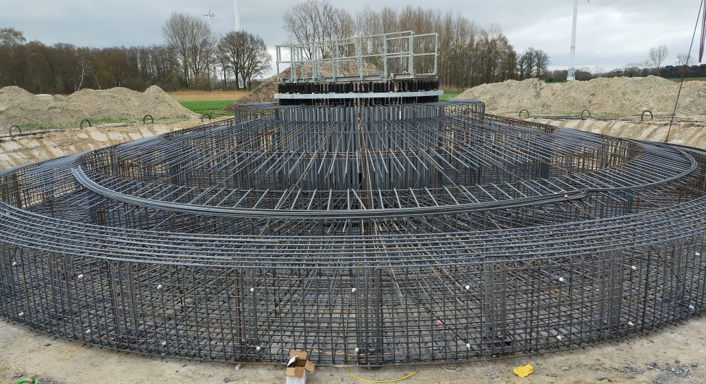 H4A Windenergie maakt een fundering voor een windmolen bij Windpark BCT & De Waaijenberg
