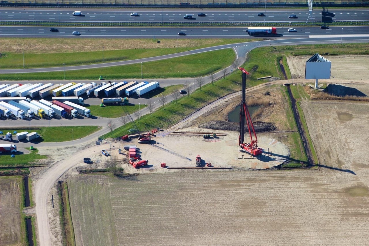 H4A Windenergie maakt een fundering voor een windmolen bij Windpark Streepland