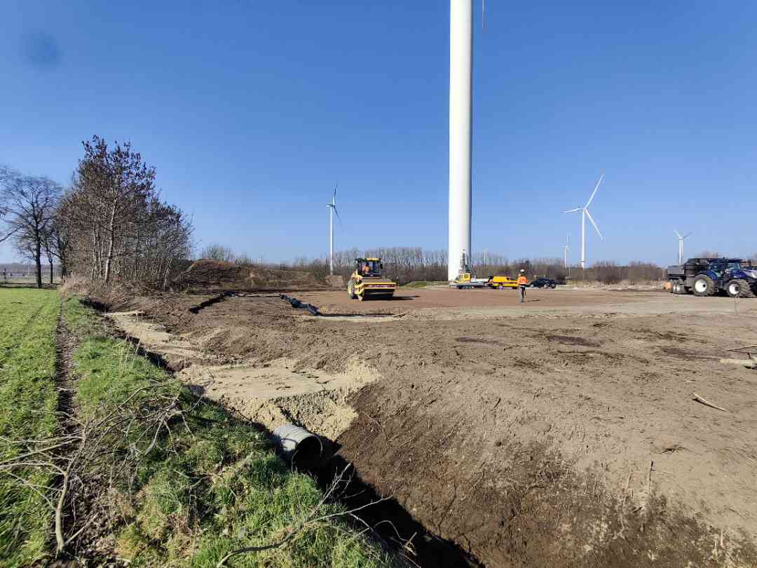 H4A Windenergie maakt een fundering voor een windmolen bij Windpark Wachtebeke