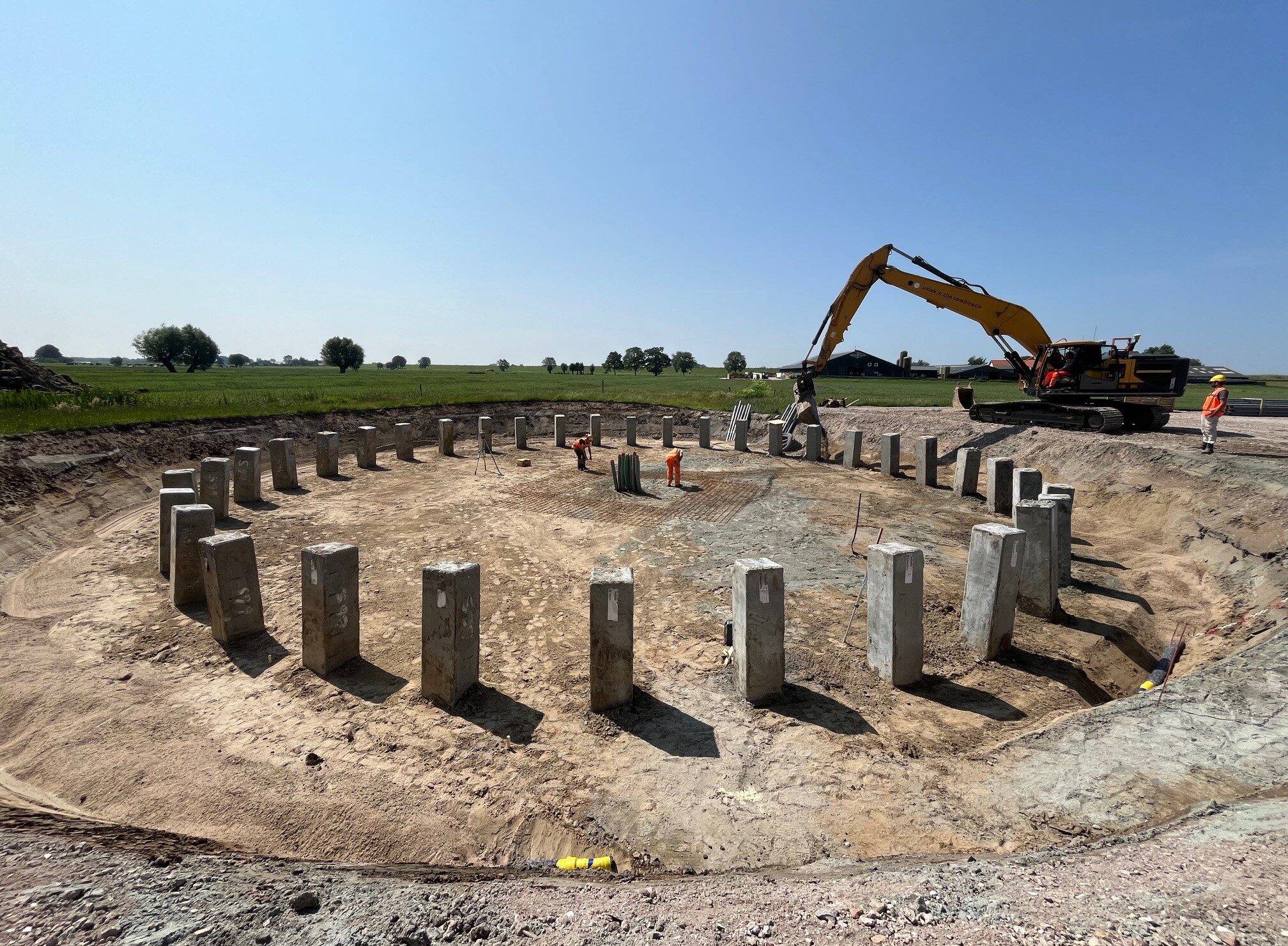 H4A Windenergie maakt een fundering voor een windmolen bij windpark Goyerbrug