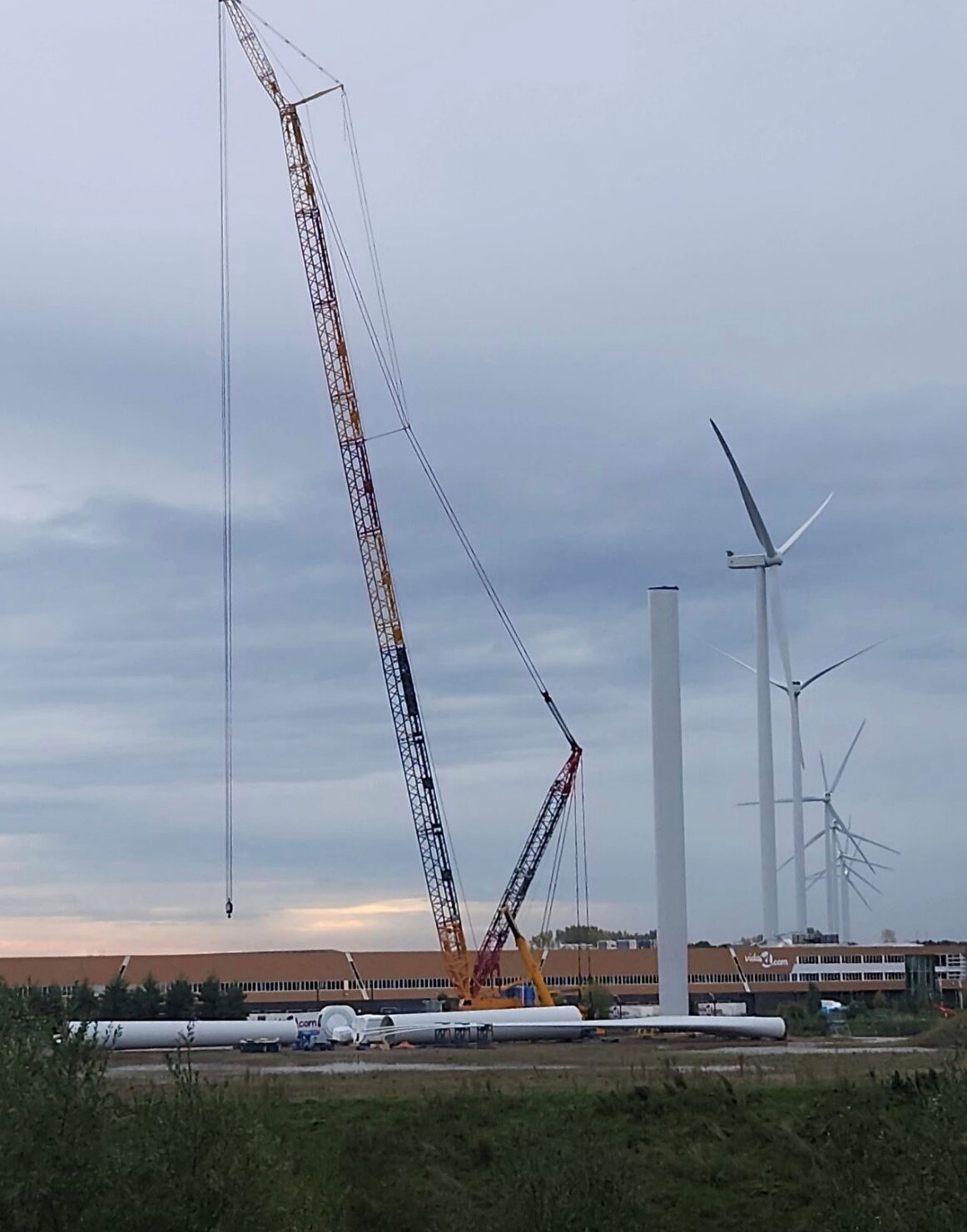 H4A Windenergie maakt een fundering voor een windmolen bij Windpark Greenport Venlo in Nederland