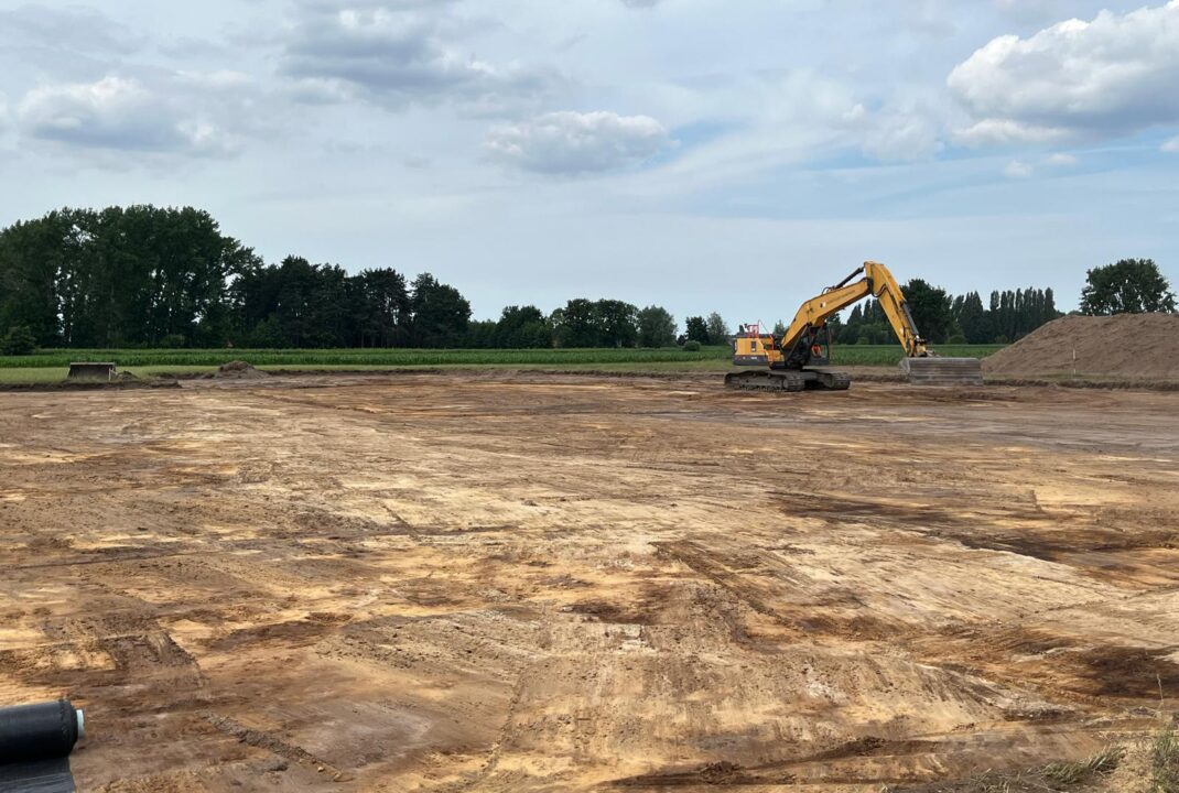 H4A Windenergie maakt een fundering voor een windmolen bij windpark Assenede
